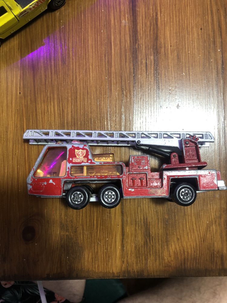 Matchbox Superkings Fire Tender