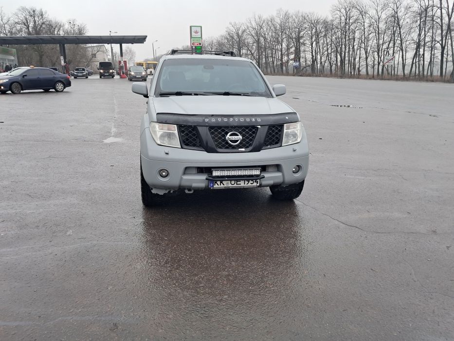 Продам Nissan Pathfinder