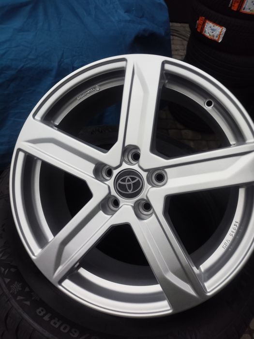 Nowe koła zimowe homologowane pod Toyota CH-R chr 225/50/18 z czujnik