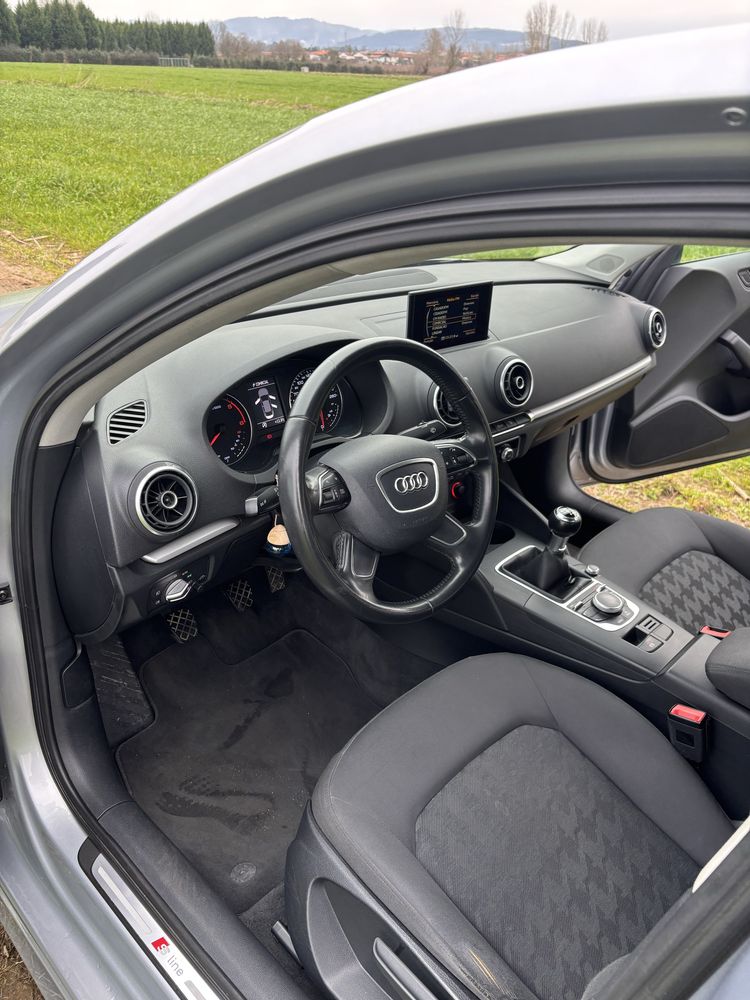 Audi A3 Limousine 1.6 TDI S-Line