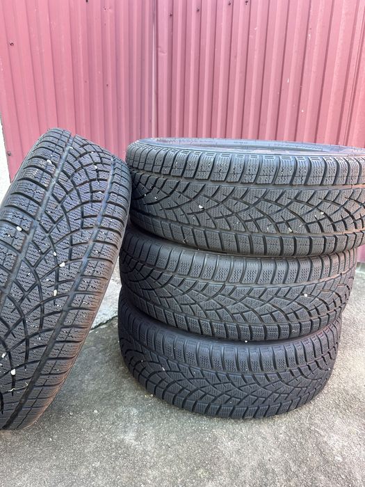 Продам зимову гуму 205.60.16