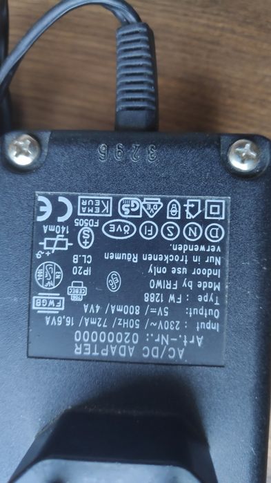 Dwa zasilacze 5V-12V transformatorowe