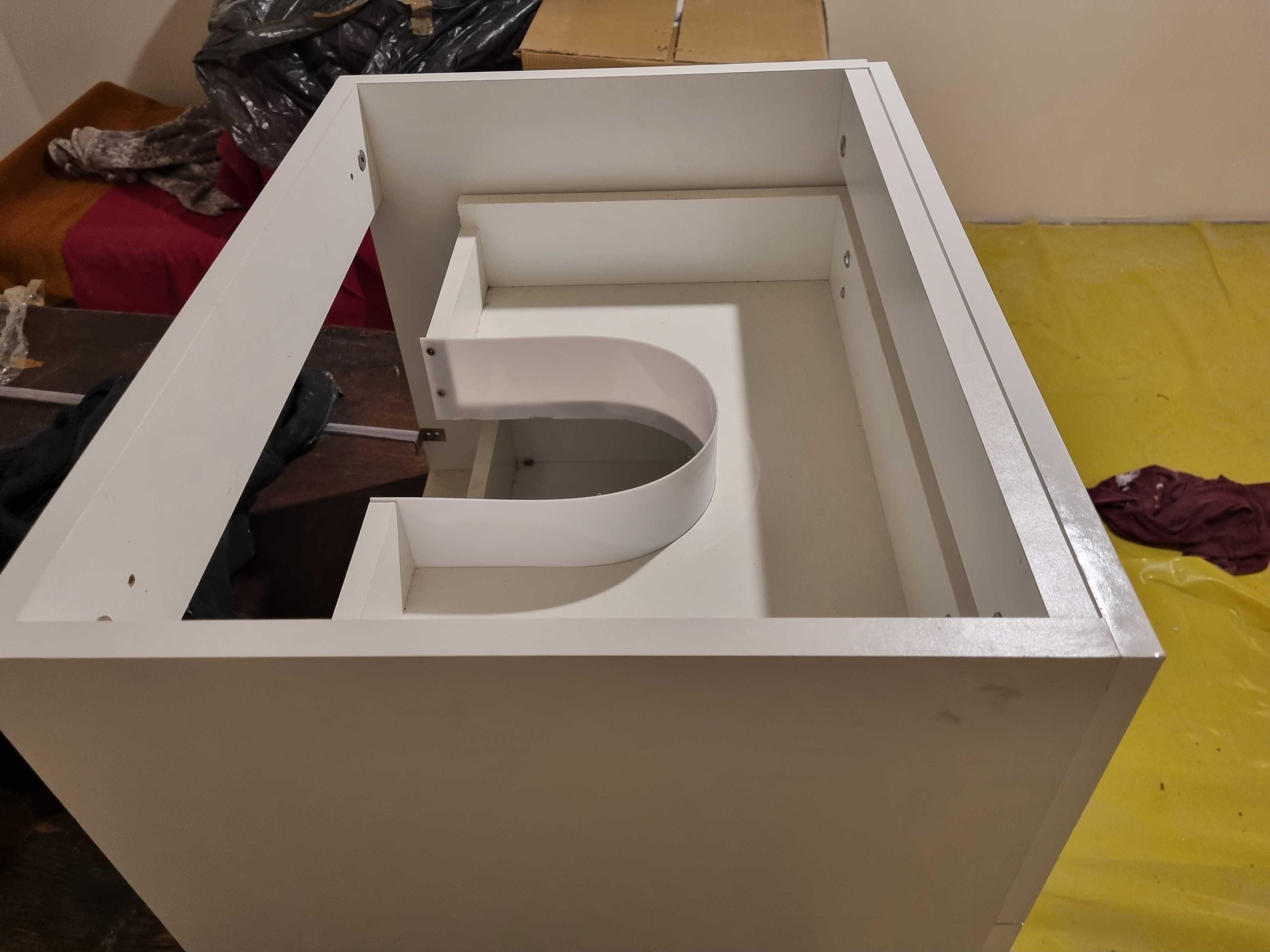 Szafka 60 cm po umywalkę z płyty laminowanej