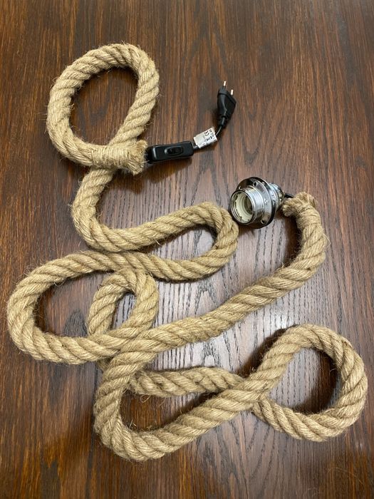 Piękna lampa z naturalnego sznura - 264 cm