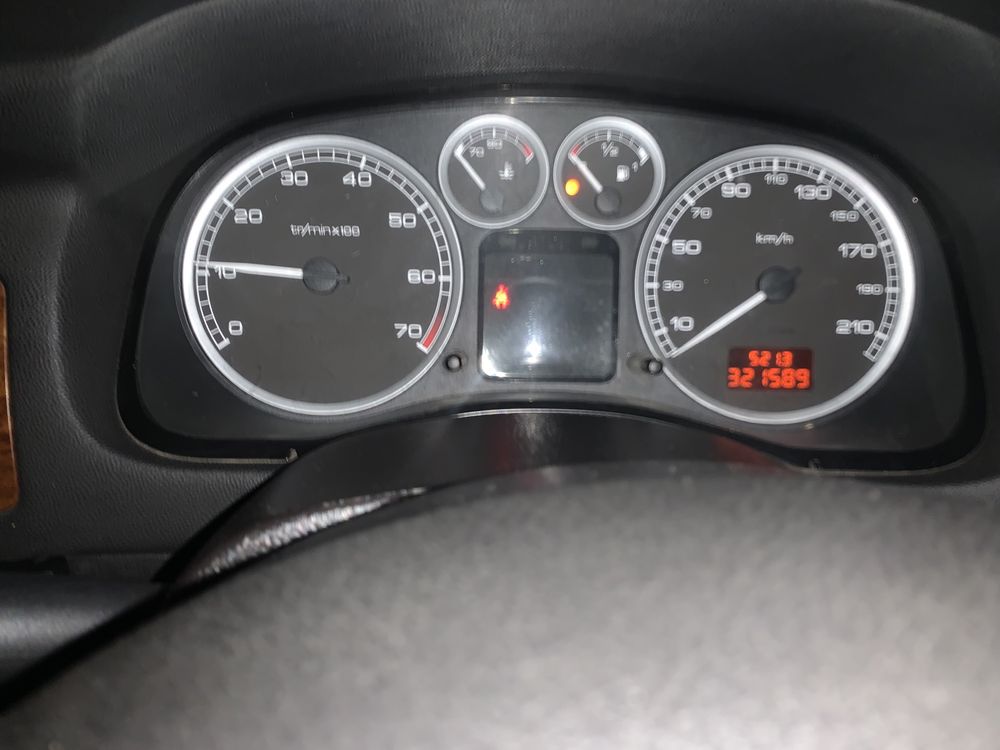 Peugeot 307 2.0г/б