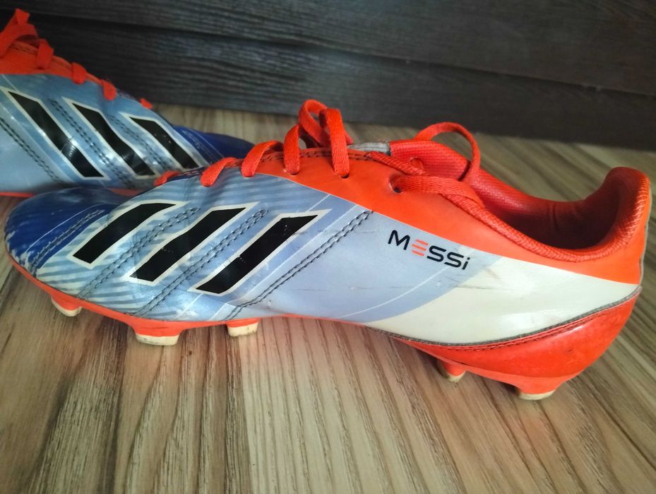 Футбольні бутси б/у