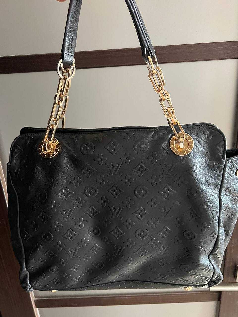 Продам кожаную сумку Louis Vuitton б/у