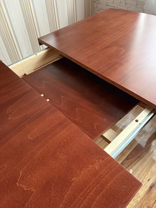 Rozkladany stół Ludwik