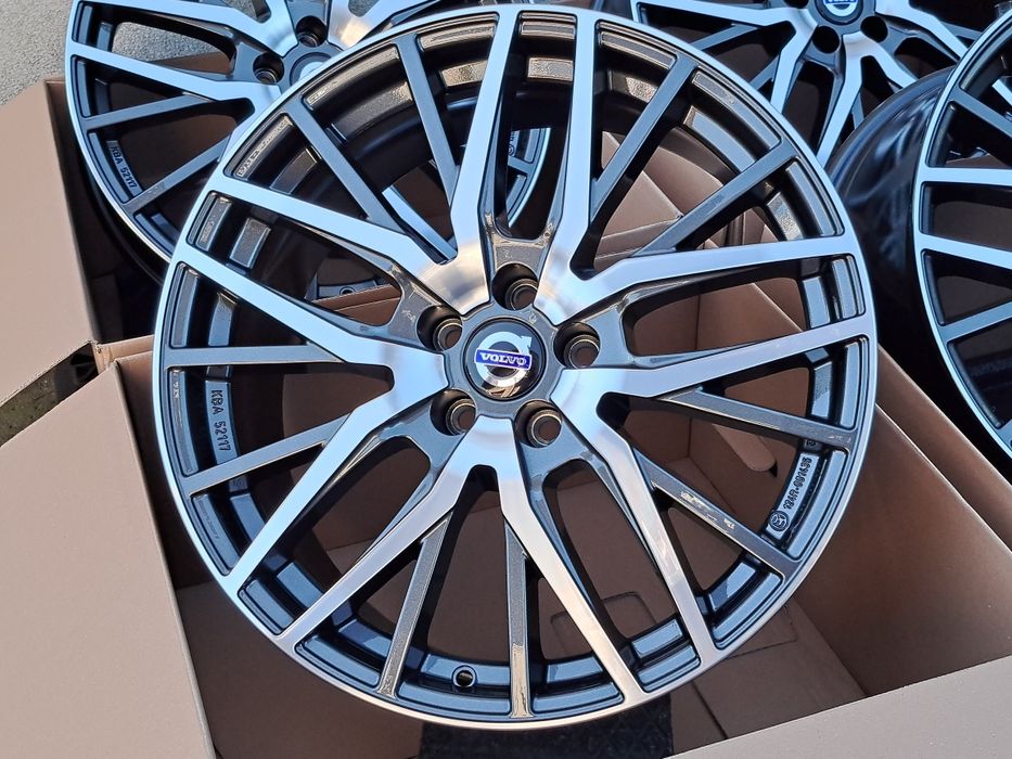 Alufelgi VOLVO 19' 5x108 S40 S60 V60 V70 V90 XC60 XC90 XC70 CNC AEZ