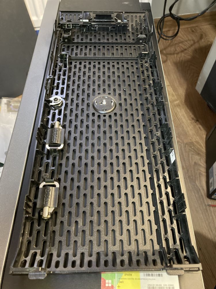 DELL T420 Windows Server Std. 2016.