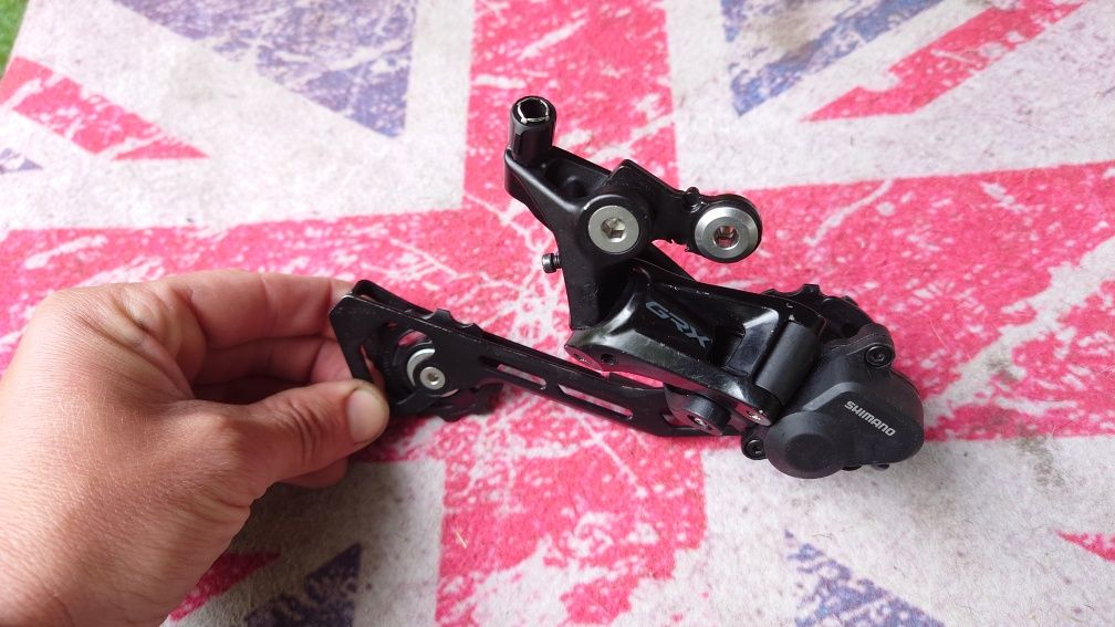 Задній перемикач Shimano GRX RD-RX400  Shadow Plus 10 шв
