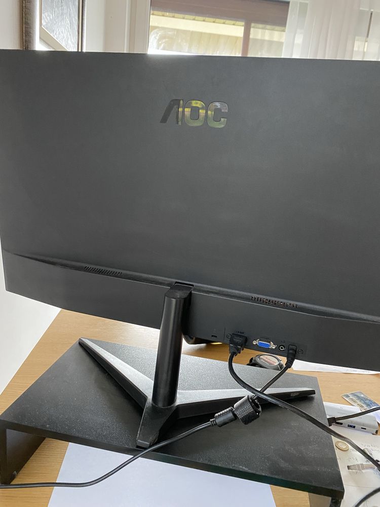 Monitor komputerowy AOC