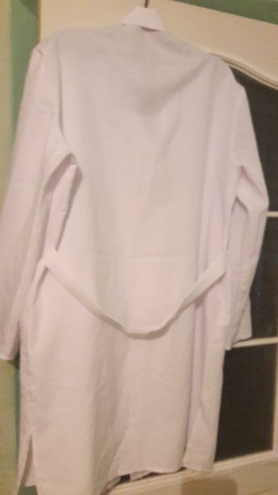 медицинский халат.