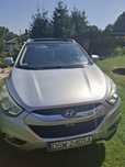 Hyundai ix35 2010 r., 4x4, 248 tys. km, szyberdach, kamera cofania