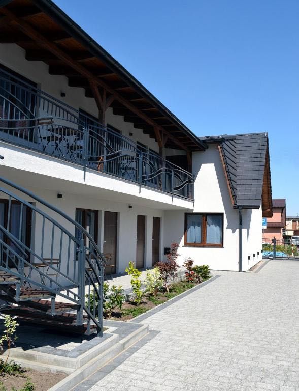 Dziwnów Morza Szum. Pokoje i apartamenty nad morzem