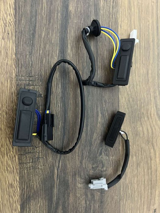 Кнопка відкриття багажника Ниссан Кашкай Лиф Рог Мурано Ноут