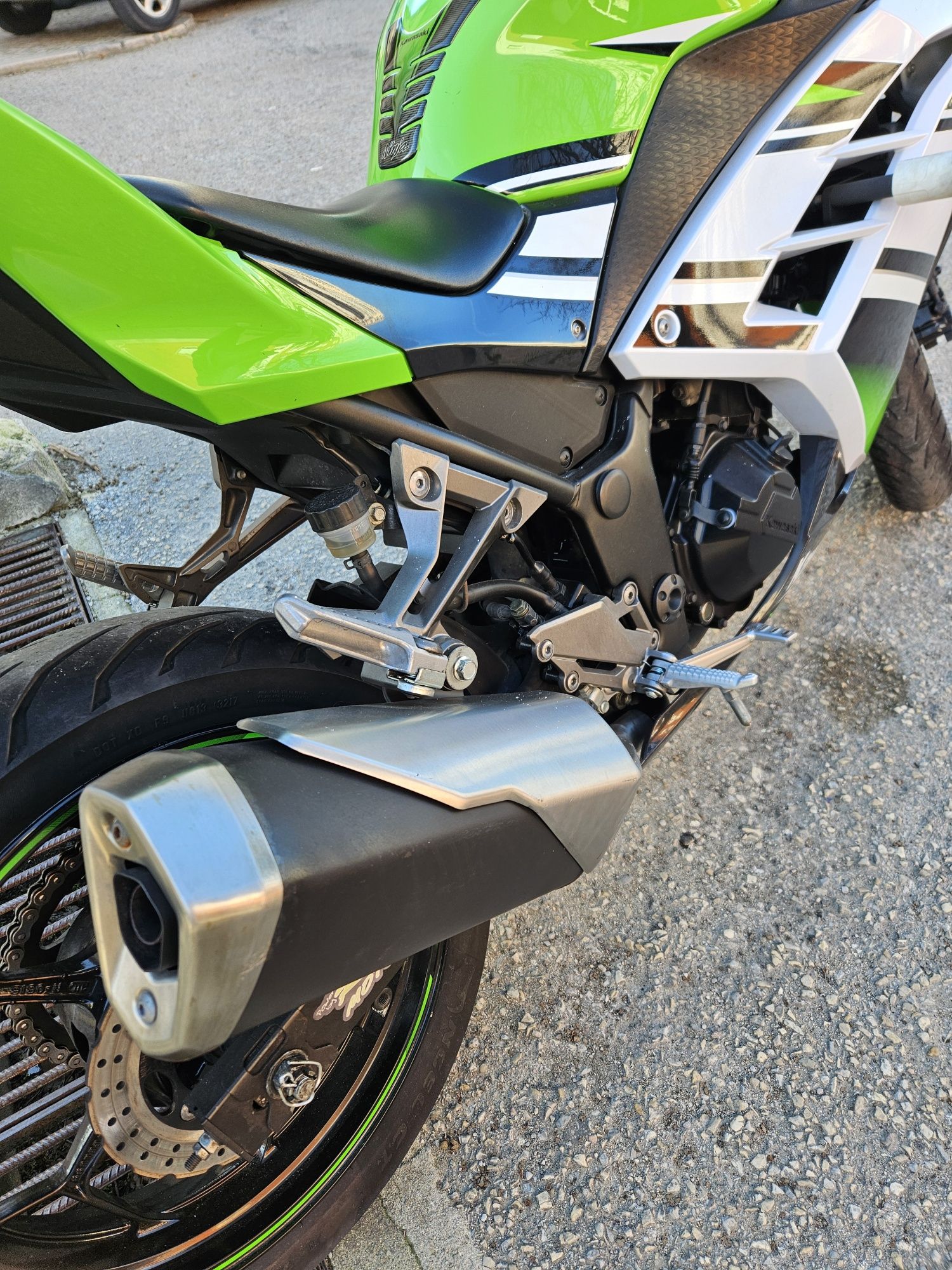Kawasaki ninja 300 30th anniversary