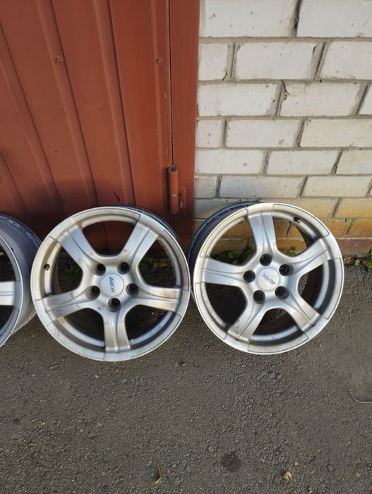 Диски 5*114.3 R-16 ET 45
