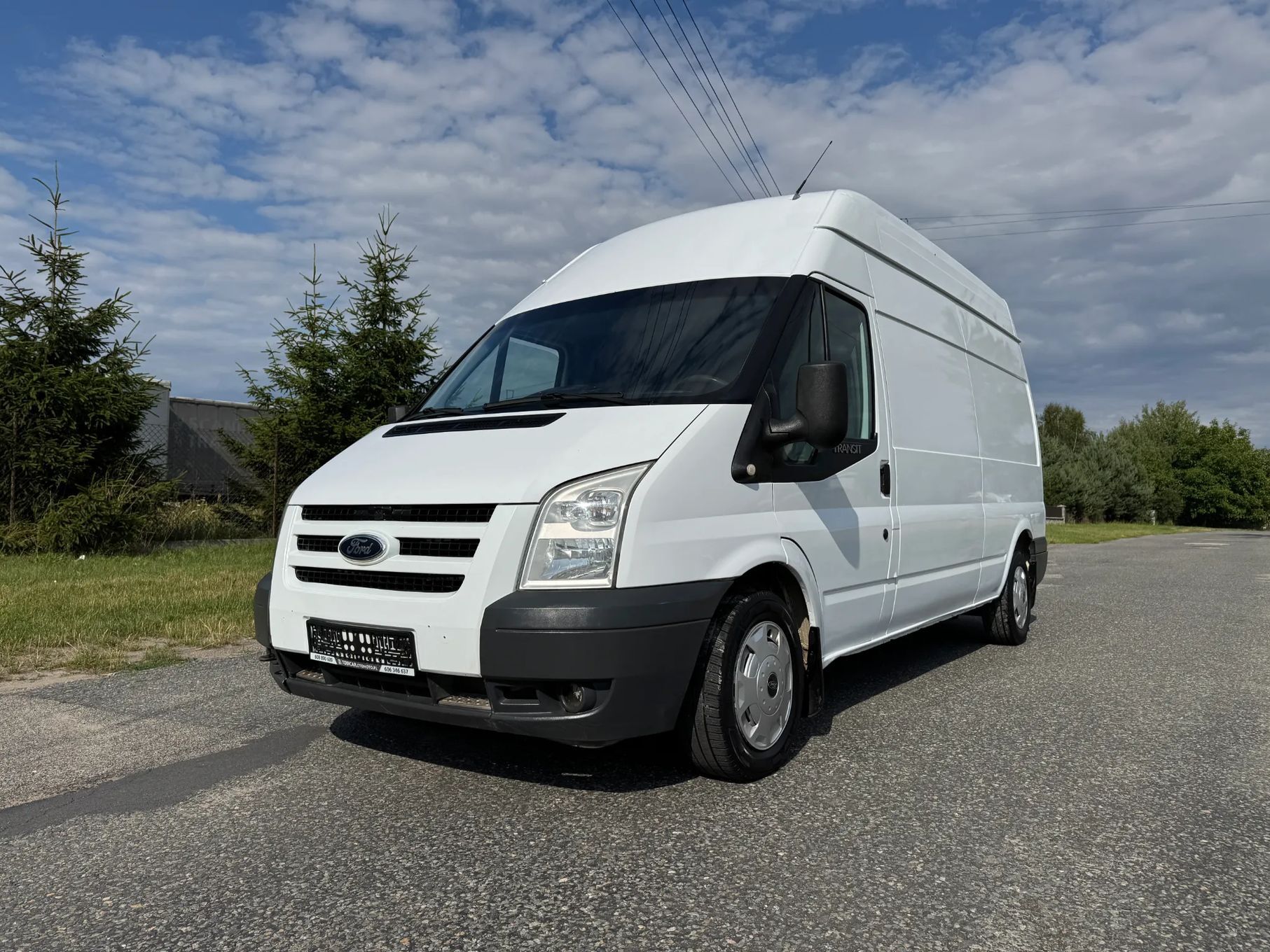 Ford Transit * L3H3 * 2.2 / 110KM *  Klimatyzacja * Hak * Długi / Podwyższany *