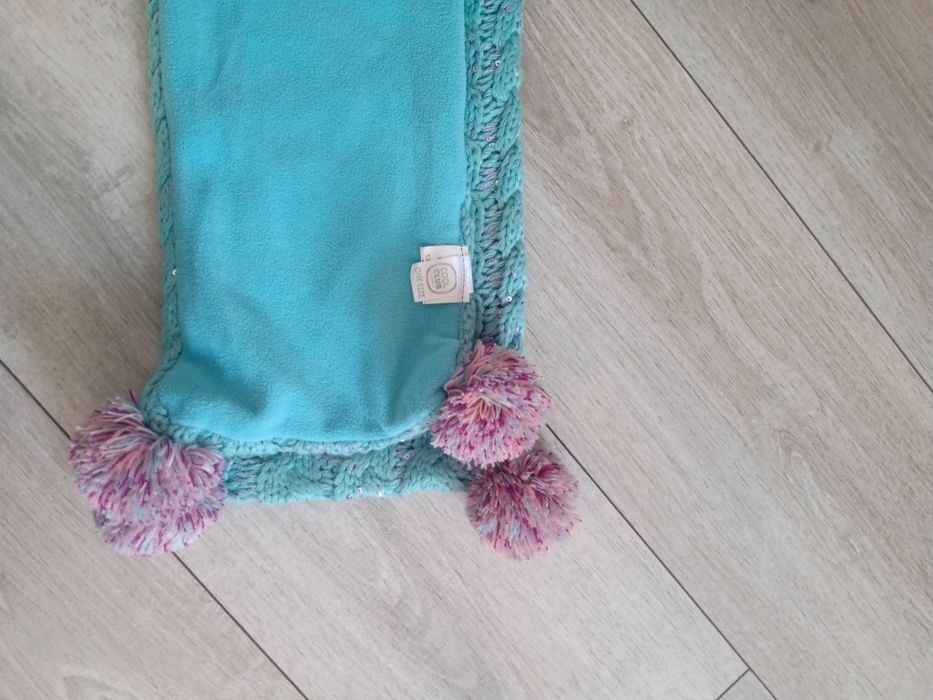 Szalik firmy Cool Club nowy