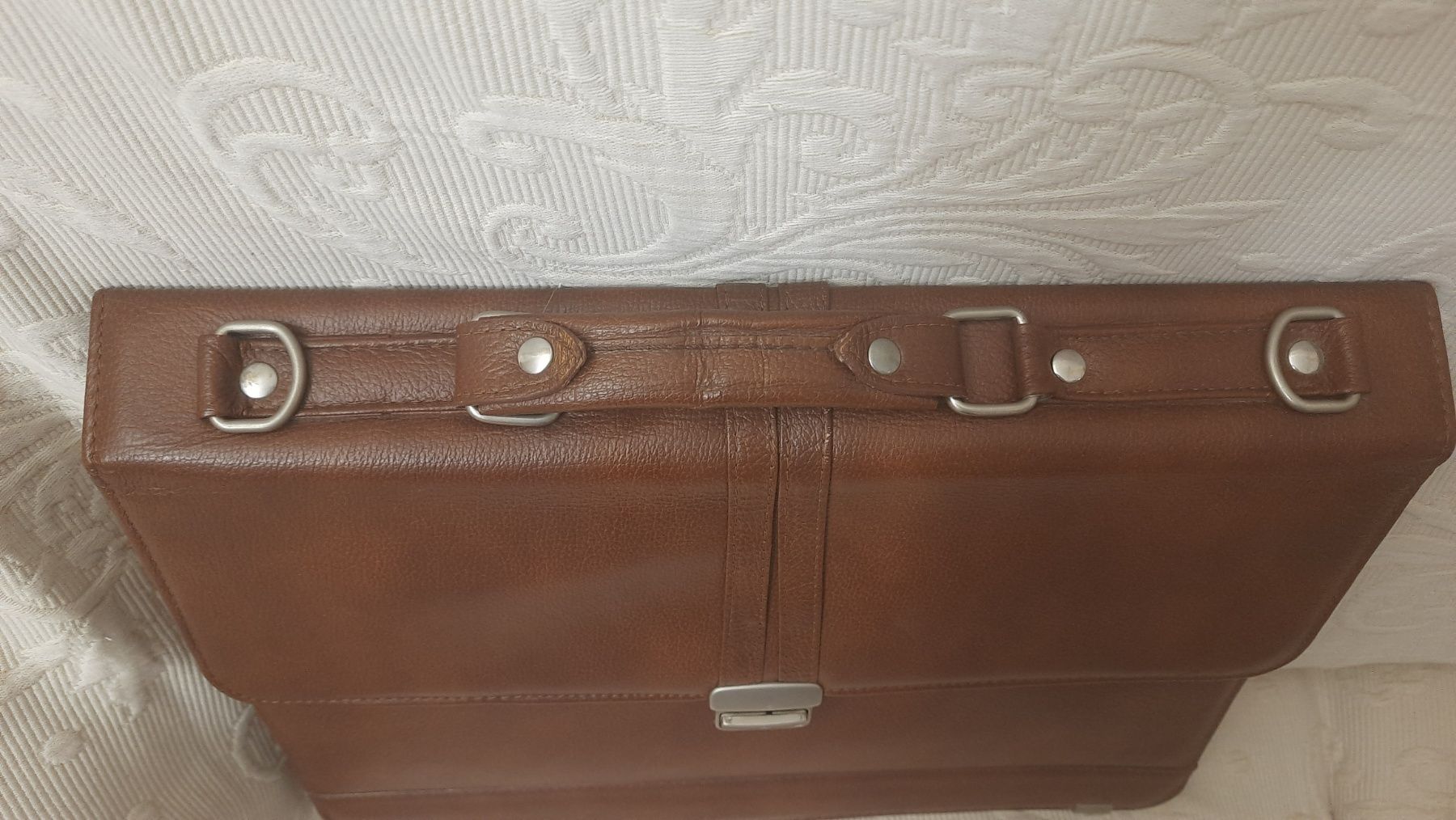 Кожаный мужской портфель. Ретро
2 100 грн.