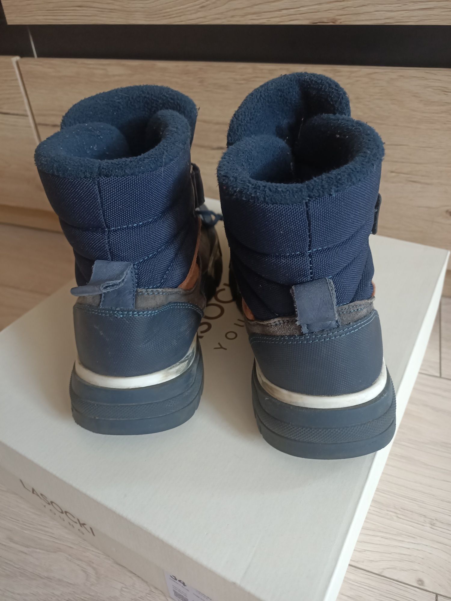 Buty zimowe śniegowce Lasocki CCC rozmiar 34