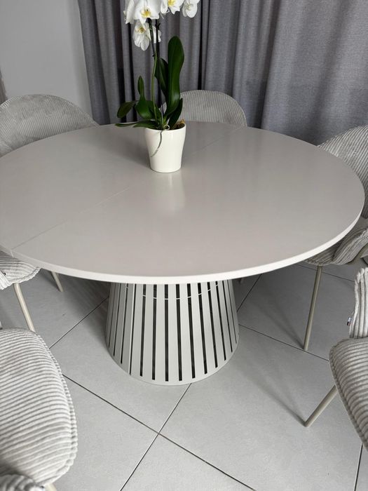 Stół okrągły nowość kaszmirowy rozkładany Agata meble 120 190