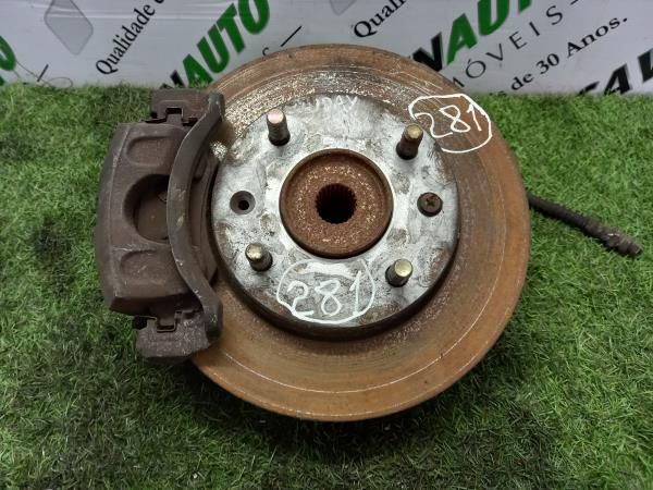 Manga de eixo frente esquerda HYUNDAI Matrix (FC)