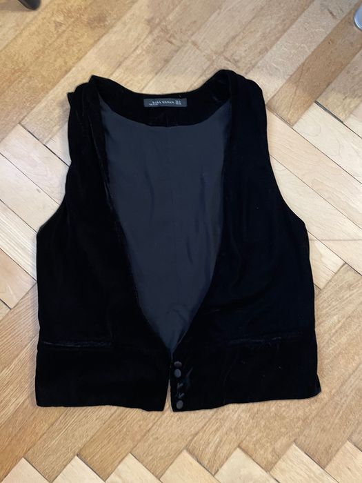 велюрова безрукавка кофта Zara жилетка  чорна светр безрукавка