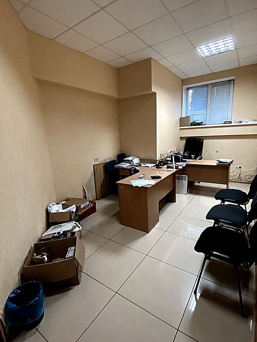 Екс. Продаж офісу в центрі Полтави, з окремим входом 143 м2.