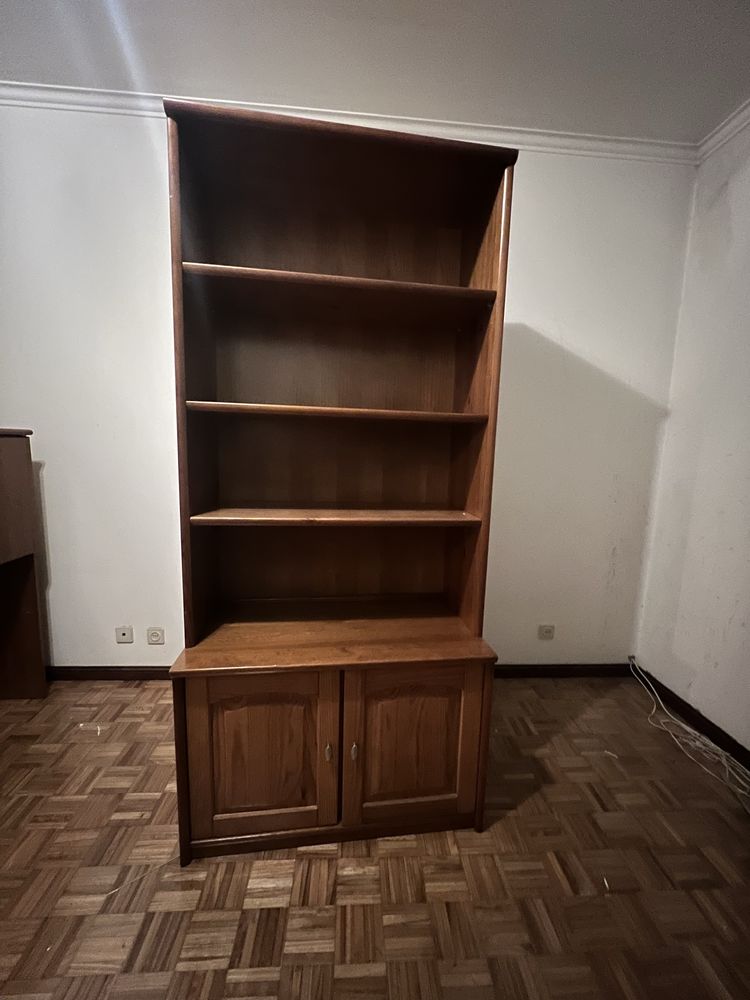 Conjunto quarto e estante