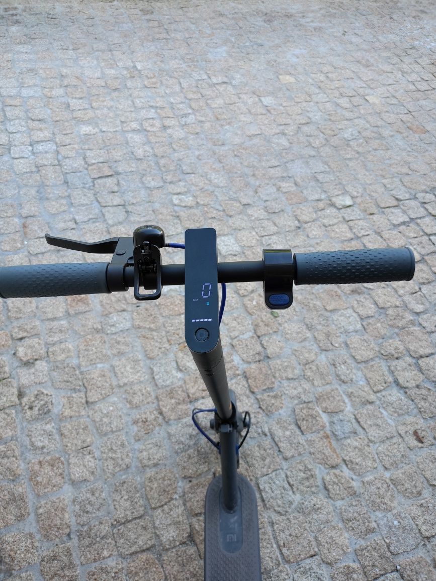 Xiaomi eletric scooter mi 3