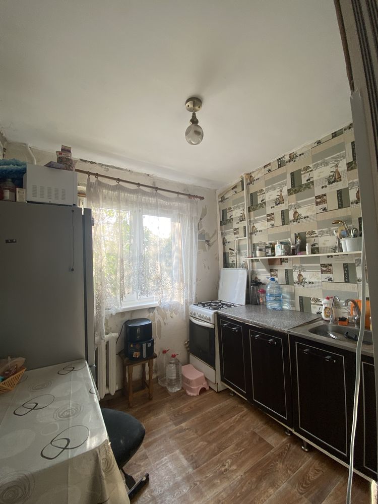 3-х кімн. квартира 173, автотехнікум