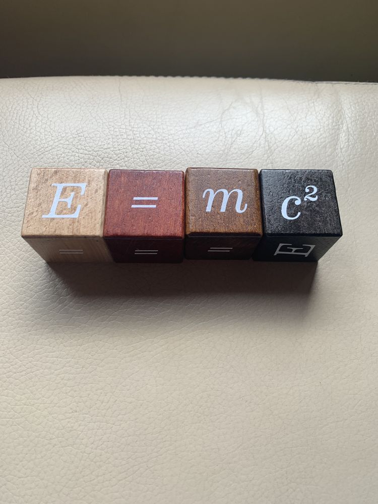 Puzzle cubes The einstein collection