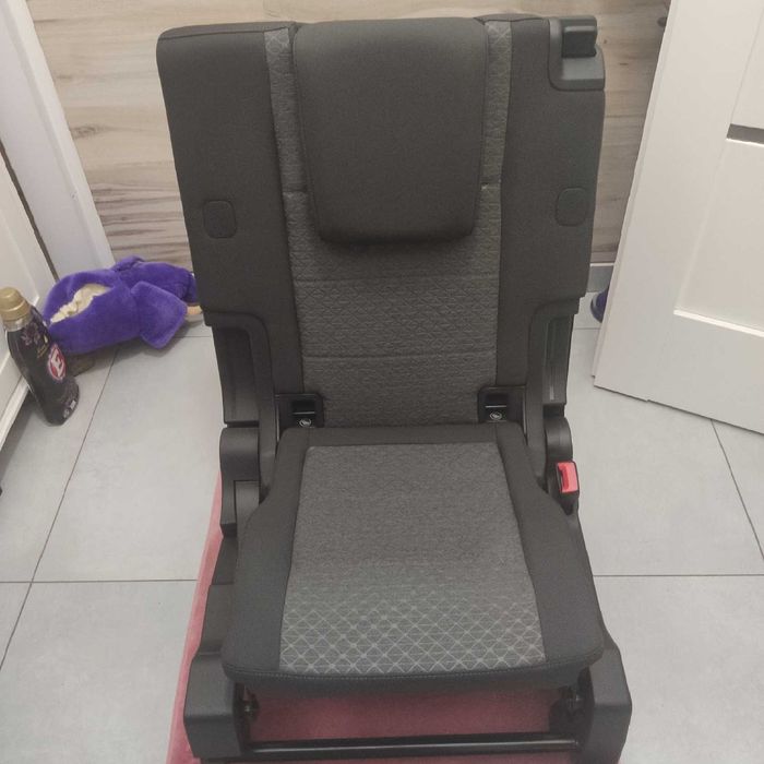 Fotele 3 rząd tourneo connect, caddy