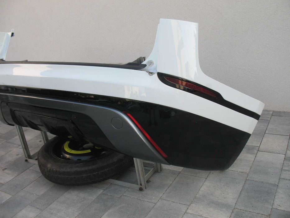 Range Rover Velar zderzak tył kompletny z czujnikami i wiązkami