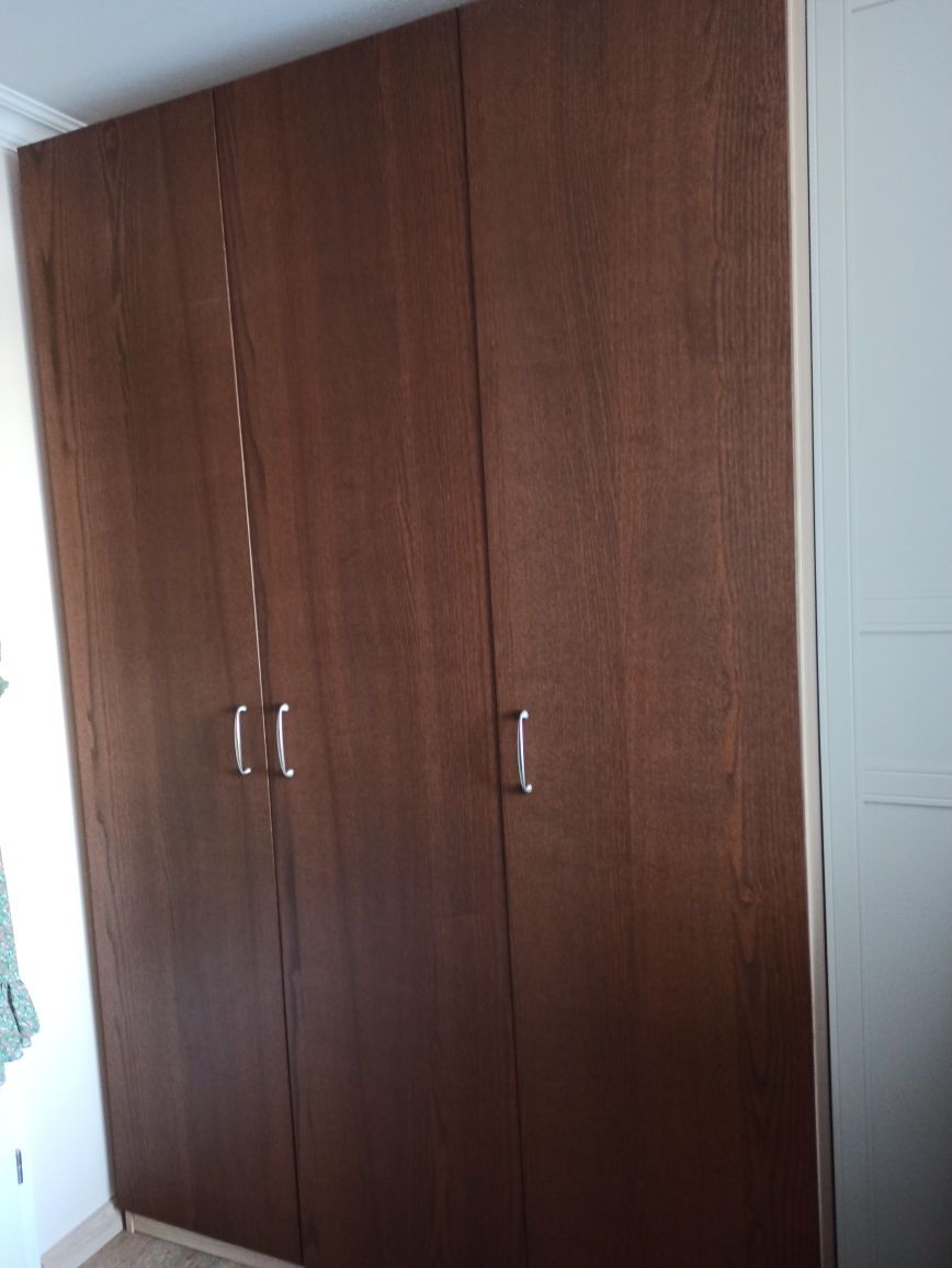 Drzwi do szafy-Ikea brązowe