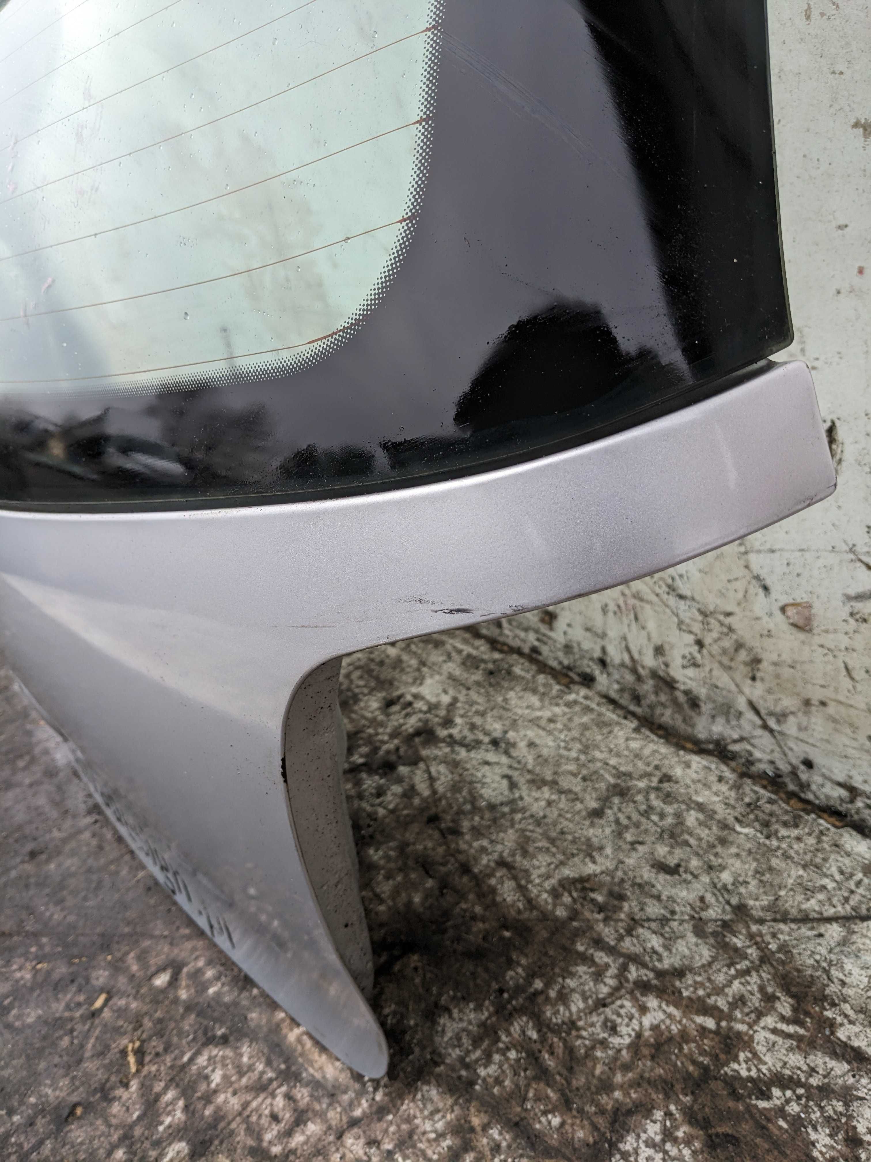 VW Cross Polo 9N3 Lift Klapa Tył Tylna Bagażnika Lakier LA7W