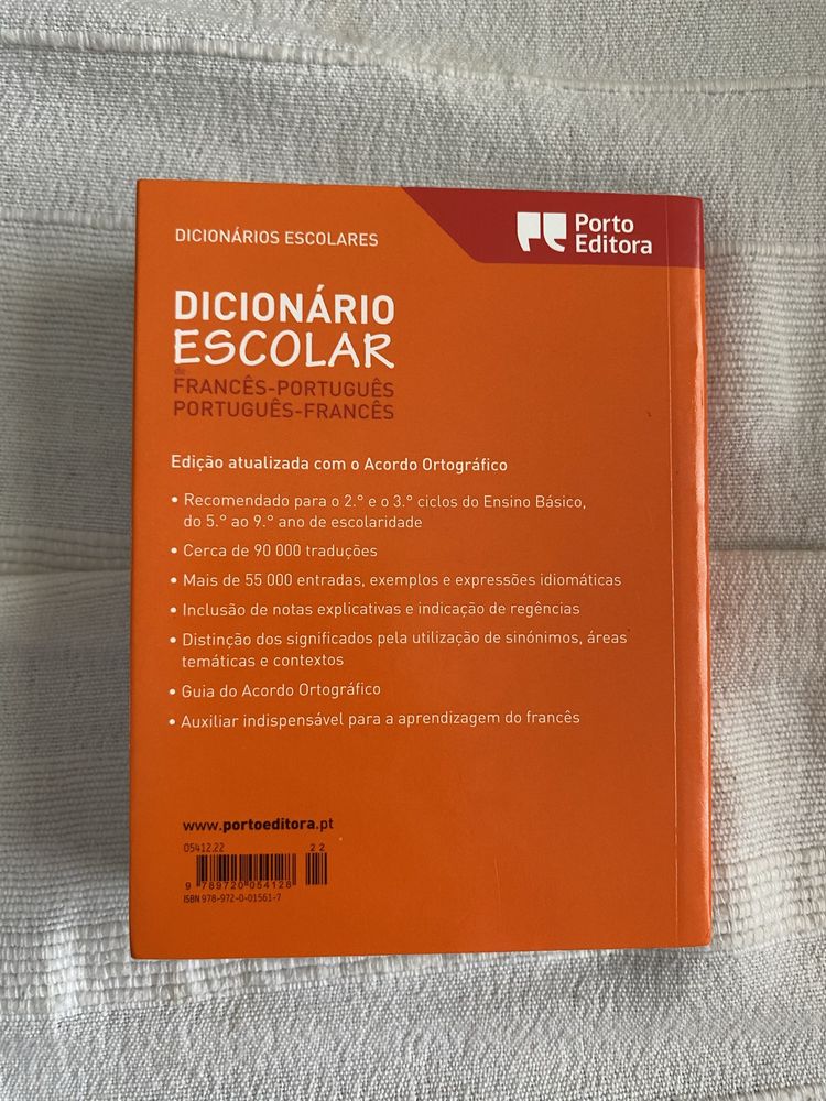 Dicionários escolares