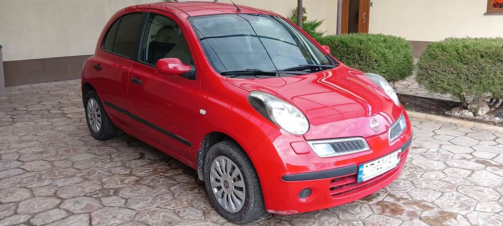 Nissan Micra 2008 на автомате