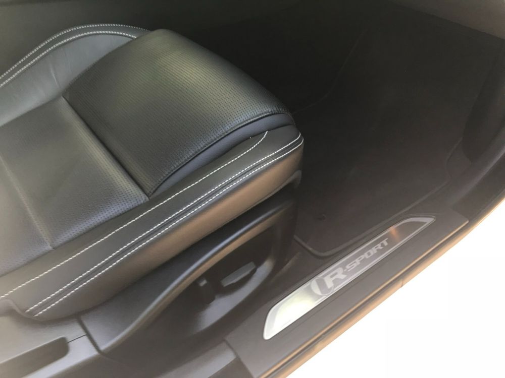 Jaguar XE 2.0 D R-Sport AWD Aut