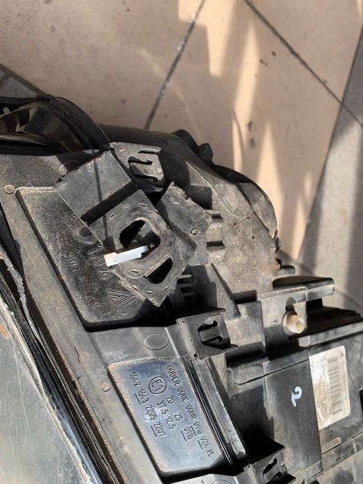 Bmw x3 e83 lampa lewa Europa 3.418.411