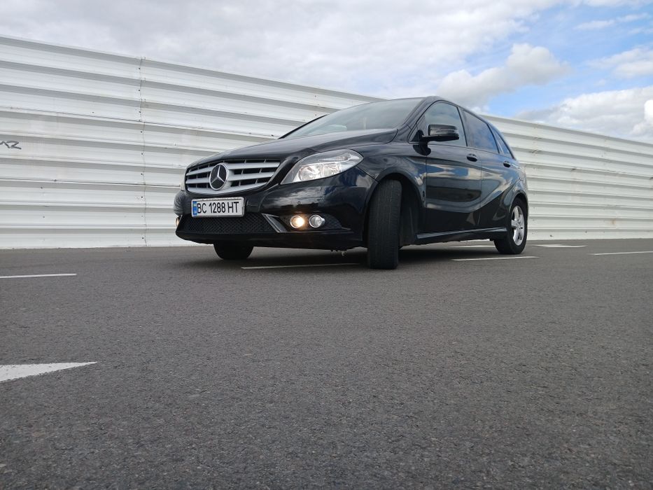Мерседес 2012р. B180. w246. Автомат-Дизель