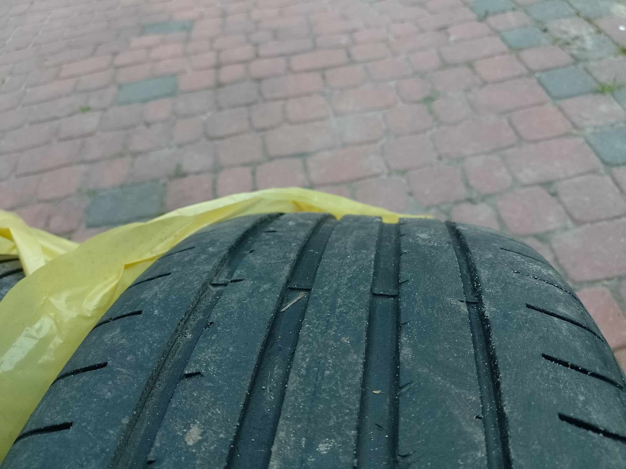 Opony Dębica presto UHP2 225/45 R17