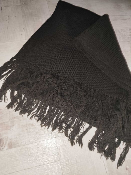 Шарф bomb boogie (Італія) — об'ємний, в'язаний, темно-зелений