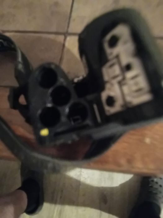 Dwa aparaty uskocone