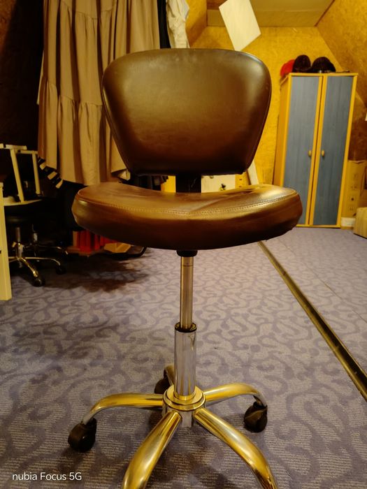 Кресло парикмахера