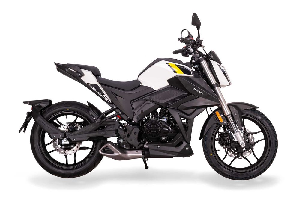 Новий мотоцикл ZONSEN BATTLO 5, мотосалон Артмото Полтава