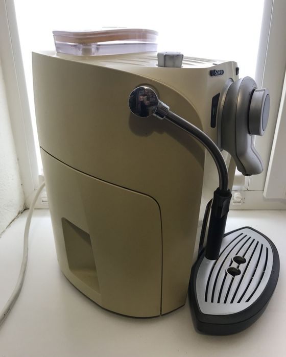 Ідеальна Кавоварка Saeco Odea Go (Італія)