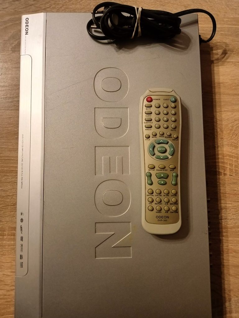 DVD проигрыватель ODEON